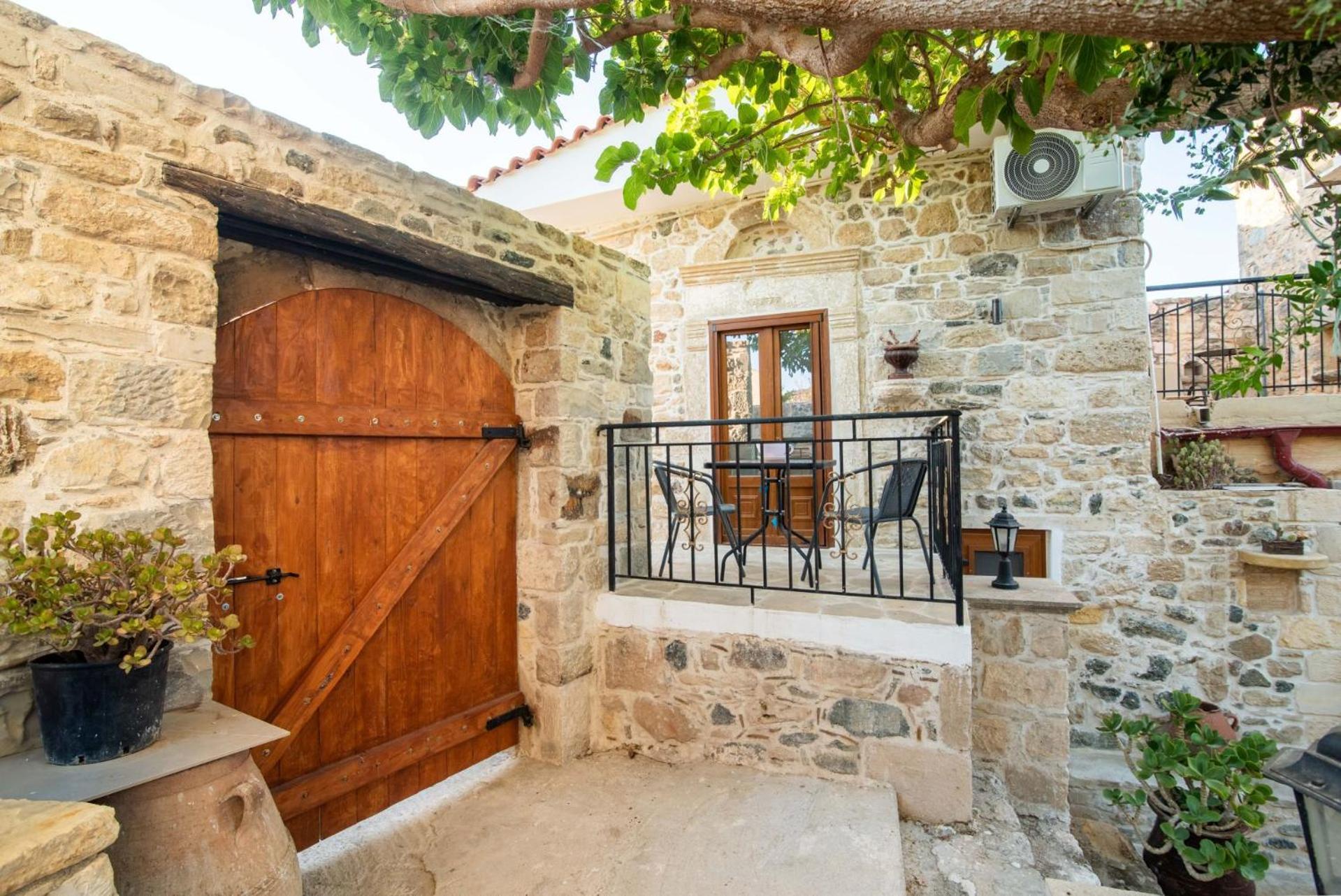 Stone House Elefteria Near Matala Beach Petrokefálion Zewnętrze zdjęcie